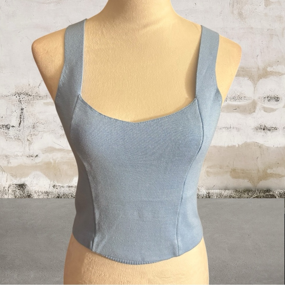 Abercrombie & Fitch Women's Sky Blue Knit Fabric Crop Top Size Medium